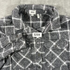 BKE Button Down Shirt Womens‎ Small Grey Plaid Eased 100% Cotton TS002442